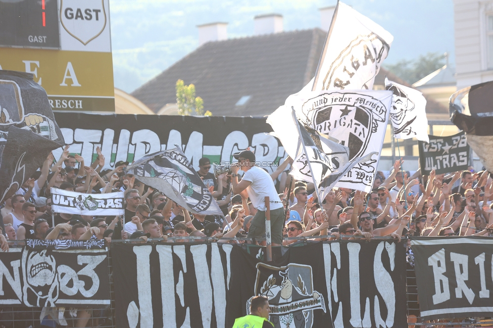 Kremser SC - Sturm Graz
OEFB Cup 1. Runde, Kremser SC - SK Sturm Graz, Sepp-Doll-Stadion Krems, 27.07.2024. 

Foto zeigt Fans von Sturm
