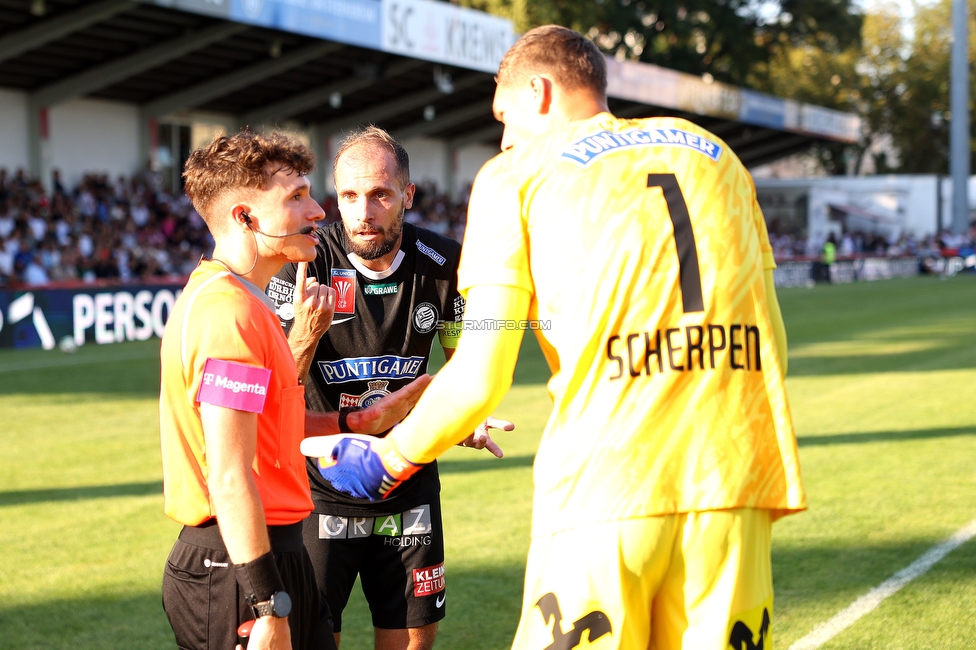 Kremser SC - Sturm Graz
OEFB Cup 1. Runde, Kremser SC - SK Sturm Graz, Sepp-Doll-Stadion Krems, 27.07.2024. 

Foto zeigt Jon Gorenc-Stankovic (Sturm) und Kjell Scherpen (Sturm)
