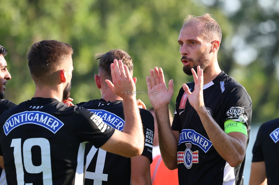 Kremser SC - Sturm Graz
OEFB Cup, 1. Runde, Kremser SC - SK Sturm Graz, Sepp-Doll-Stadion Krems, 27.07.2024. 

Foto zeigt Tomi Horvat (Sturm) und Jon Gorenc-Stankovic (Sturm)
Schlüsselwörter: torjubel