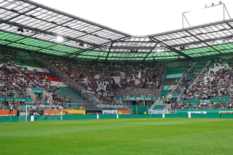 Rapid Wien - Sturm Graz
Oesterreichische Fussball Bundesliga, 1. Runde, SK Rapid Wien - SK Sturm Graz, Weststadion Wien, 04.08.2024. 

Foto zeigt Fans von Sturm
