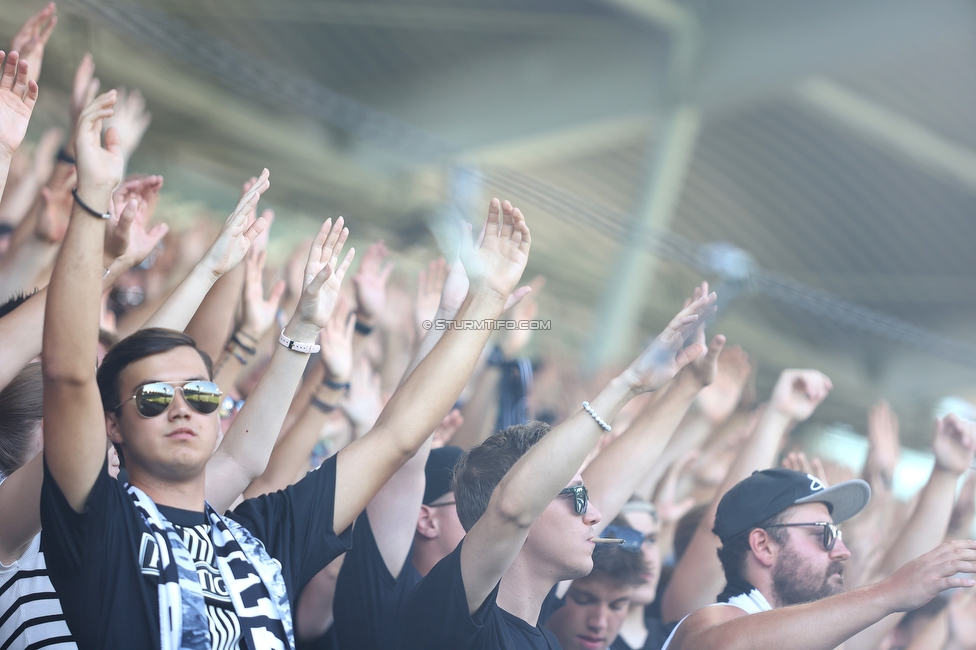 Sturm Graz - Hartberg
Oesterreichische Fussball Bundesliga, 2. Runde, SK Sturm Graz - TSV Hartberg, Stadion Liebenau Graz, 11.08.2024. 

Foto zeigt Fans von Sturm
