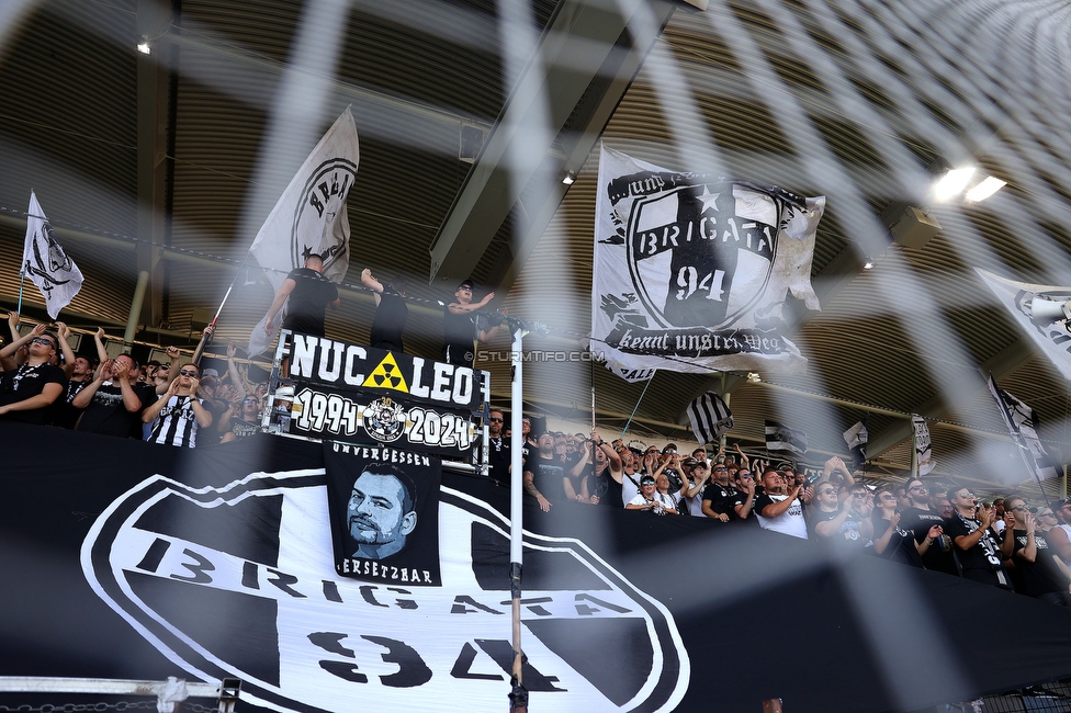 Sturm Graz - Hartberg
Oesterreichische Fussball Bundesliga, 2. Runde, SK Sturm Graz - TSV Hartberg, Stadion Liebenau Graz, 11.08.2024. 

Foto zeigt Fans von Sturm
Schlüsselwörter: brigata