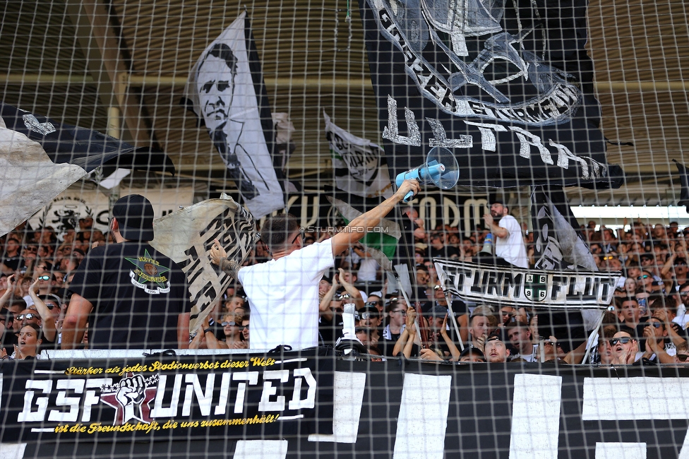 Sturm Graz - Hartberg
Oesterreichische Fussball Bundesliga, 2. Runde, SK Sturm Graz - TSV Hartberg, Stadion Liebenau Graz, 11.08.2024. 

Foto zeigt Fans von Sturm
Schlüsselwörter: sturmflut