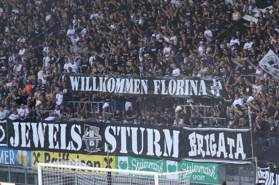 Sturm Graz - Hartberg
Oesterreichische Fussball Bundesliga, 2. Runde, SK Sturm Graz - TSV Hartberg, Stadion Liebenau Graz, 11.08.2024. 

Foto zeigt Fans von Sturm mit einem Spruchband
Schlüsselwörter: jewels baby