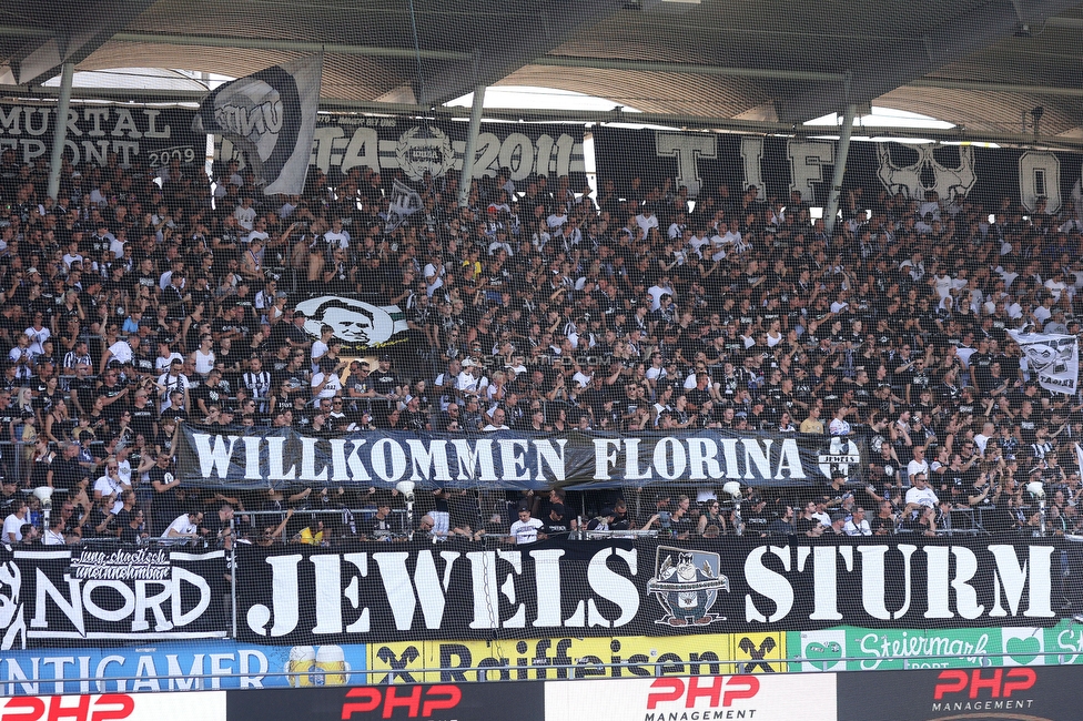 Sturm Graz - Hartberg
Oesterreichische Fussball Bundesliga, 2. Runde, SK Sturm Graz - TSV Hartberg, Stadion Liebenau Graz, 11.08.2024. 

Foto zeigt Fans von Sturm mit einem Spruchband
Schlüsselwörter: jewels baby