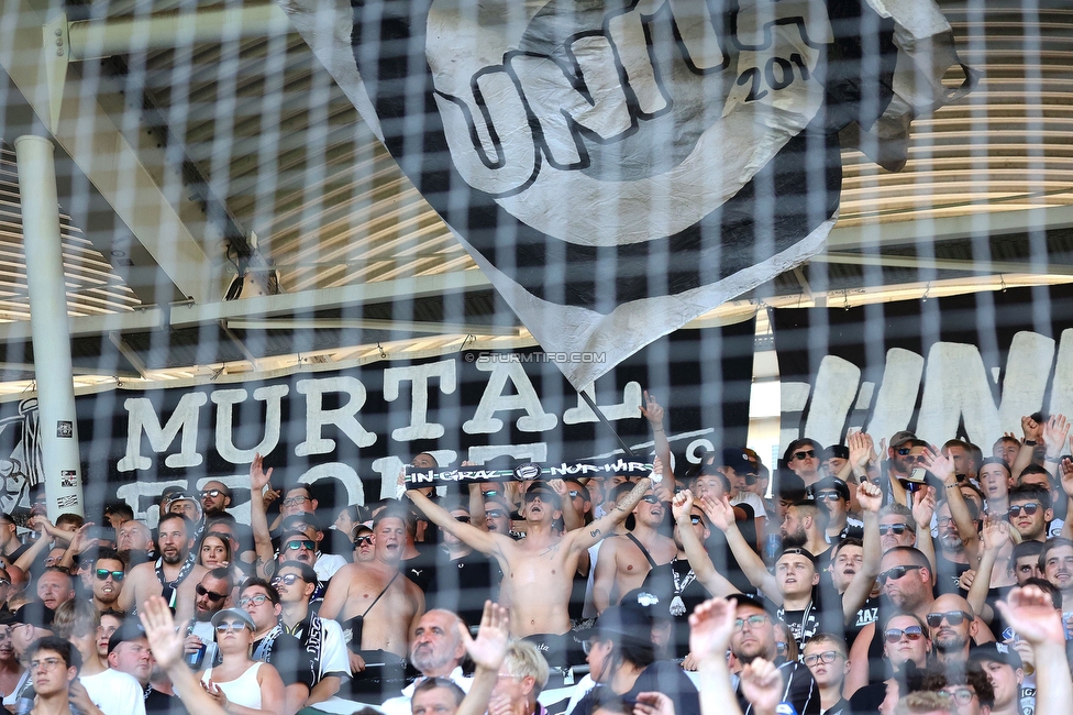 Sturm Graz - Hartberg
Oesterreichische Fussball Bundesliga, 2. Runde, SK Sturm Graz - TSV Hartberg, Stadion Liebenau Graz, 11.08.2024. 

Foto zeigt Fans von Sturm
Schlüsselwörter: murtalfront unita