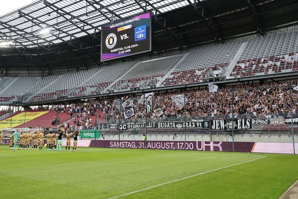 Austria Klagenfurt - Sturm Graz
Oesterreichische Fussball Bundesliga, 3. Runde, SK Austria Klagenfurt - SK Sturm Graz, Woerthersee Stadion Klagenfurt, 17.08.2024. 

Foto zeigt Fans von Sturm
