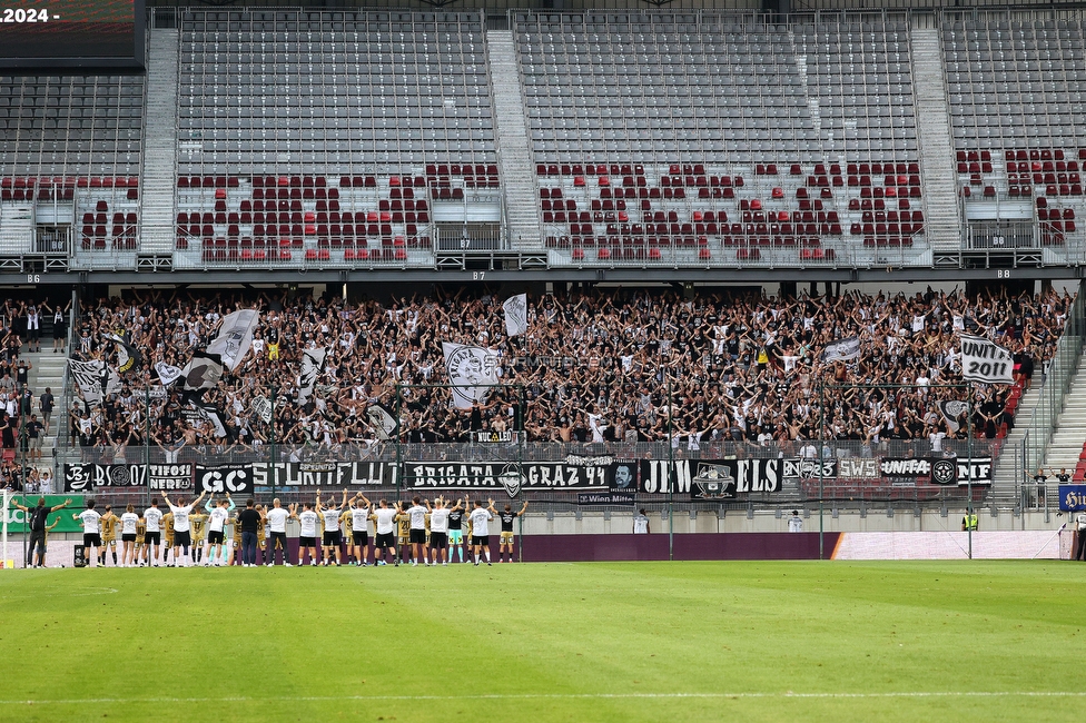 Klagenfurt - Sturm Graz
Oesterreichische Fussball Bundesliga, 3. Runde, SK Austria Klagenfurt - SK Sturm Graz,  Woerthersee Stadion Klagenfurt, 17.08.2024. 

Foto zeigt Fans von Sturm
