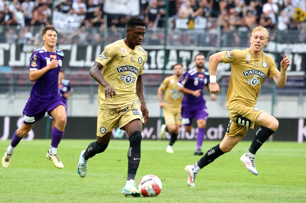 Klagenfurt - Sturm Graz
Oesterreichische Fussball Bundesliga, 3. Runde, SK Austria Klagenfurt - SK Sturm Graz,  Woerthersee Stadion Klagenfurt, 17.08.2024. 

Foto zeigt Amady Camara (Sturm) und Mika Biereth (Sturm)
