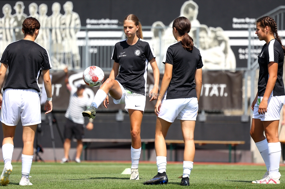 Sturm Damen - Austria Wien
OEFB Frauen Bundesliga, 2. Runde, SK Sturm Graz Damen - FK Austria Wien, Trainingszentrum Messendorf, 18.08.2024. 

Foto zeigt Victoria Glabonjat (Sturm Damen)
