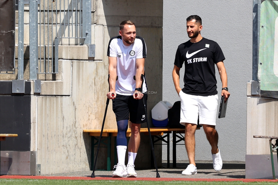 Sturm Damen - Austria Wien
OEFB Frauen Bundesliga, 2. Runde, SK Sturm Graz Damen - FK Austria Wien, Trainingszentrum Messendorf, 18.08.2024. 

Foto zeigt Marco Angeler (Konditionstrainer Sturm) und Sargon Duran (Cheftrainer Sturm Damen)
