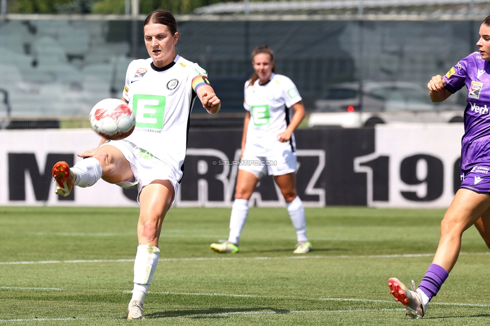 Sturm Damen - Austria Wien
OEFB Frauen Bundesliga, 2. Runde, SK Sturm Graz Damen - FK Austria Wien, Trainingszentrum Messendorf, 18.08.2024. 

Foto zeigt Sophie Maierhofer (Sturm Damen)
