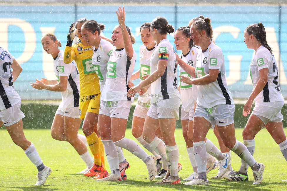 Sturm Damen - Austria Wien
OEFB Frauen Bundesliga, 2. Runde, SK Sturm Graz Damen - FK Austria Wien, Trainingszentrum Messendorf, 18.08.2024. 

Foto zeigt die Mannschaft der Sturm Damen
