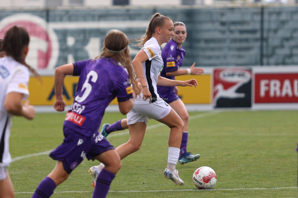 Sturm Damen - Austria Wien
OEFB Frauen Bundesliga, 2. Runde, SK Sturm Graz Damen - FK Austria Wien, Trainingszentrum Messendorf, 18.08.2024. 

Foto zeigt Lena Breznik (Sturm Damen)
