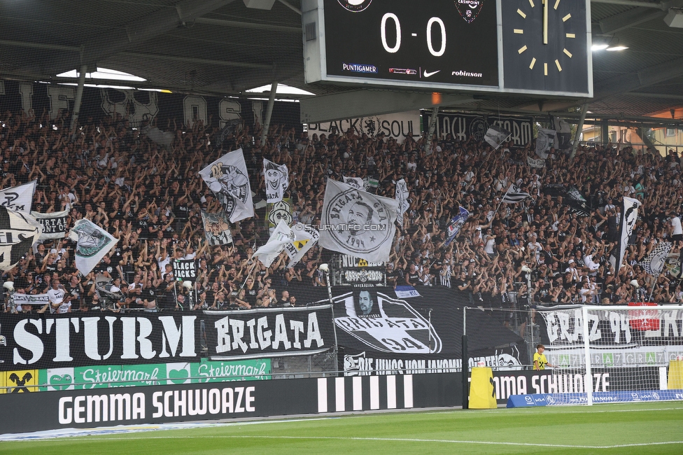 Sturm Graz - Altach
Oesterreichische Fussball Bundesliga, 4 Runde, SK Sturm Graz - SCR Altach, Stadion Liebenau Graz, 24.08.2024. 

Foto zeigt Fans von Sturm
Schlüsselwörter: brigata