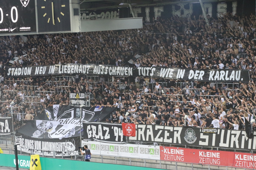 Sturm Graz - Altach
Oesterreichische Fussball Bundesliga, 4 Runde, SK Sturm Graz - SCR Altach, Stadion Liebenau Graz, 24.08.2024. 

Foto zeigt Fans von Sturm mit einem Spruchband
Schlüsselwörter: sturmstadion