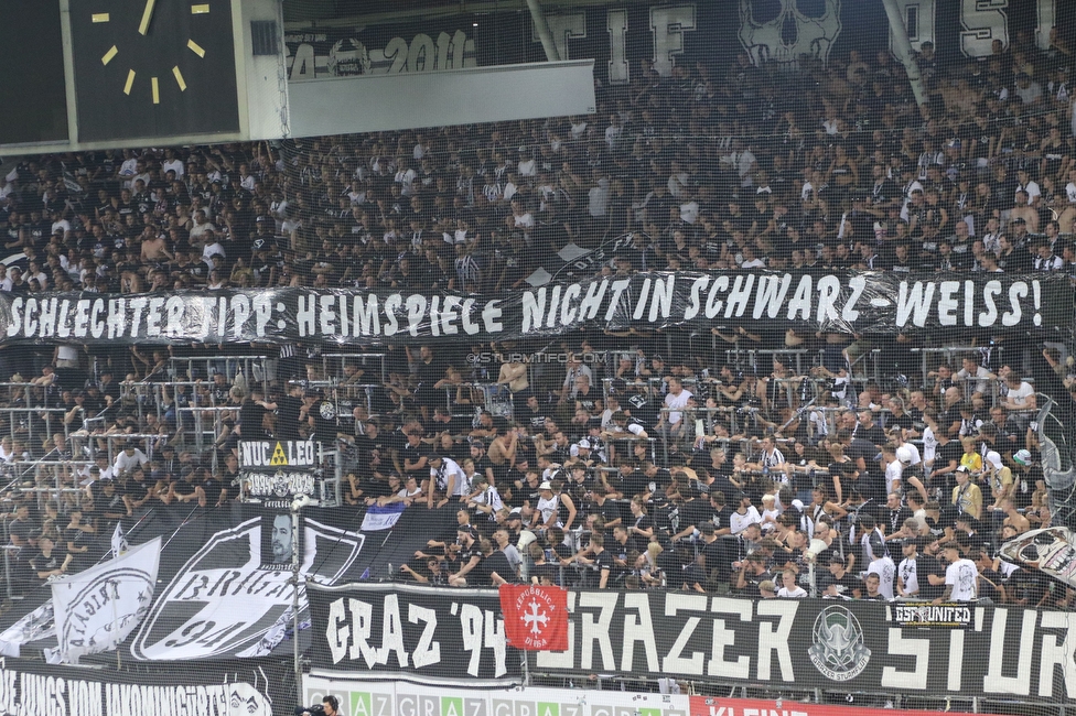 Sturm Graz - Altach
Oesterreichische Fussball Bundesliga, 4 Runde, SK Sturm Graz - SCR Altach, Stadion Liebenau Graz, 24.08.2024. 

Foto zeigt Fans von Sturm mit einem Spruchband
Schlüsselwörter: dressen