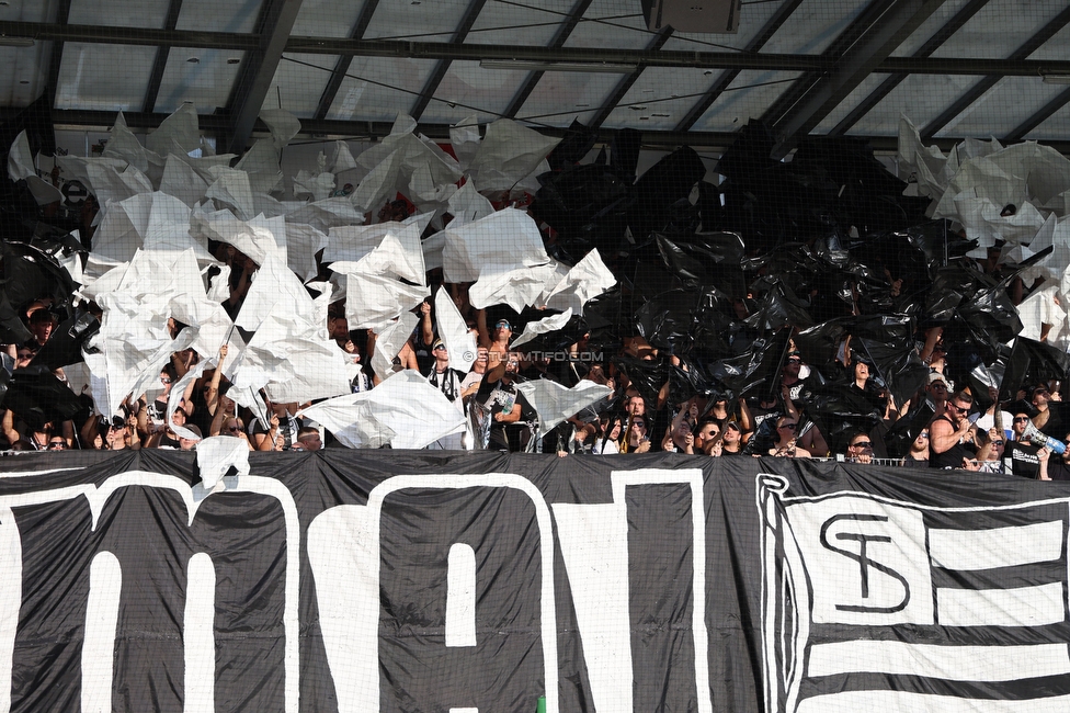 Ried - Sturm Graz
OEFB Cup, 2. Runde, SV Ried - SK Sturm Graz, Innviertel Arena Ried, 28.08.2024. 

Foto zeigt Fans von Sturm mit einer Choreografie
