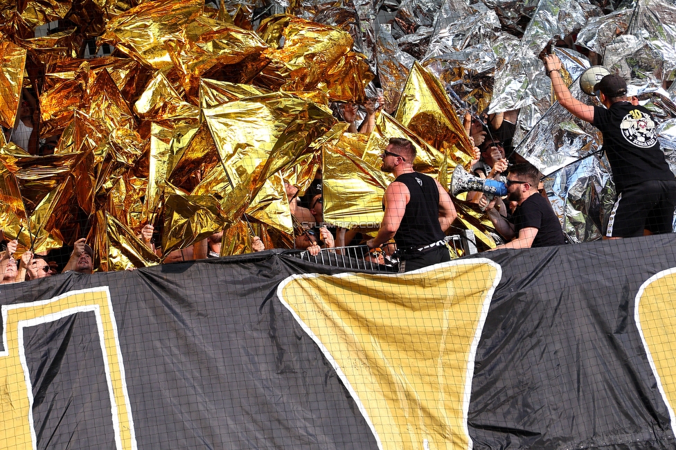 Ried - Sturm Graz
OEFB Cup, 2. Runde, SV Ried - SK Sturm Graz, Innviertel Arena Ried, 28.08.2024. 

Foto zeigt Fans von Sturm mit einer Choreografie
