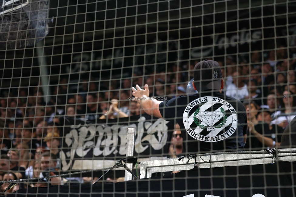 Sturm Graz - Tirol
Oesterreichische Fussball Bundesliga, 5. Runde, SK Sturm Graz - WSG Tirol, Stadion Liebenau Graz, 31.08.2024. 

Foto zeigt Fans von Sturm
