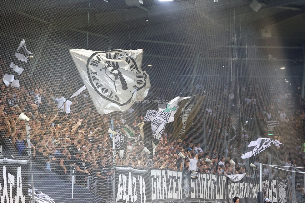 Sturm Graz - Tirol
Oesterreichische Fussball Bundesliga, 5. Runde, SK Sturm Graz - WSG Tirol, Stadion Liebenau Graz, 31.08.2024. 

Foto zeigt Fans von Sturm
