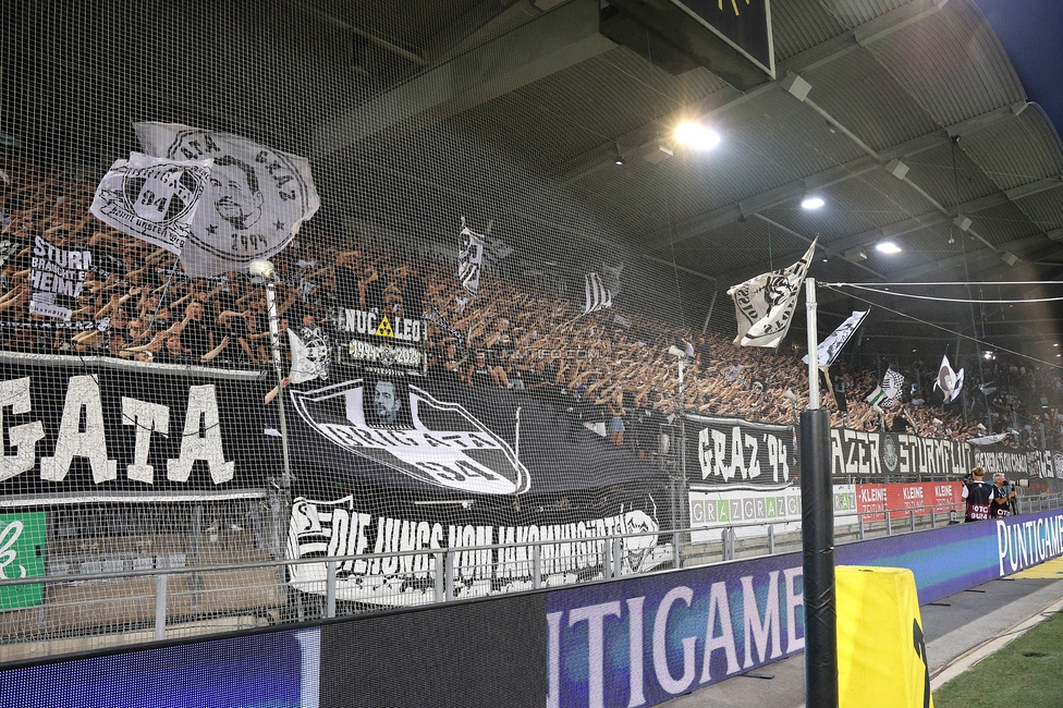 Sturm Graz - Tirol
Oesterreichische Fussball Bundesliga, 5. Runde, SK Sturm Graz - WSG Tirol, Stadion Liebenau Graz, 31.08.2024. 

Foto zeigt Fans von Sturm
