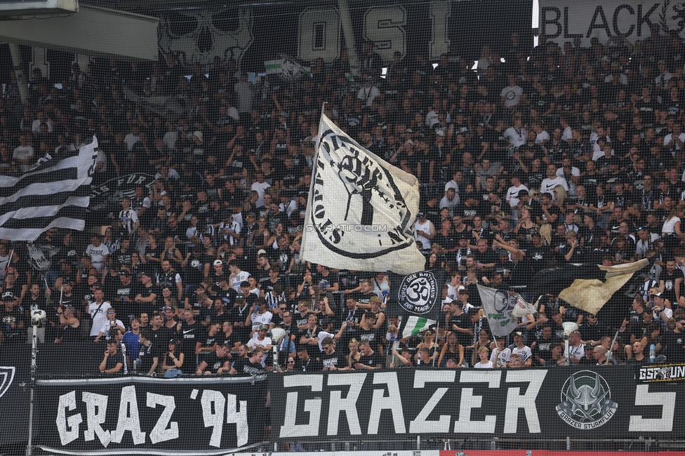 Sturm Graz - Tirol
Oesterreichische Fussball Bundesliga, 5. Runde, SK Sturm Graz - WSG Tirol, Stadion Liebenau Graz, 31.08.2024. 

Foto zeigt Fans von Sturm
