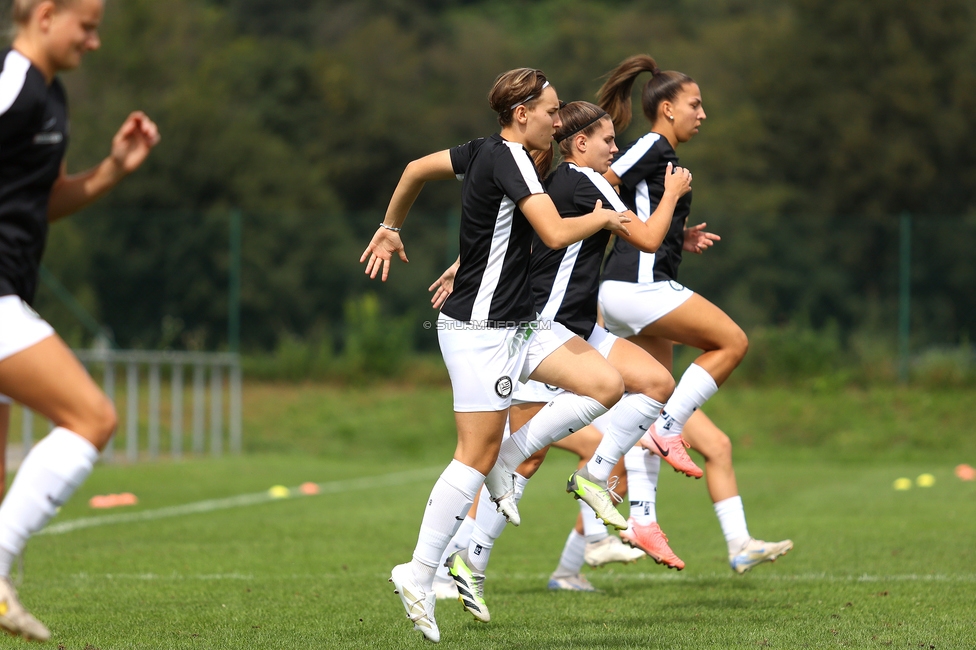 Austria Klagenfurt - Sturm Graz Damen
SPORTLAND Niederoesterreich Frauen Cup, Austria Klagenfurt - SK Sturm Graz, Sport- und Freizeitzentrum Friedlach Glanegg, 08.09.2024. 

Foto zeigt die Mannschaft der Sturm Damen
