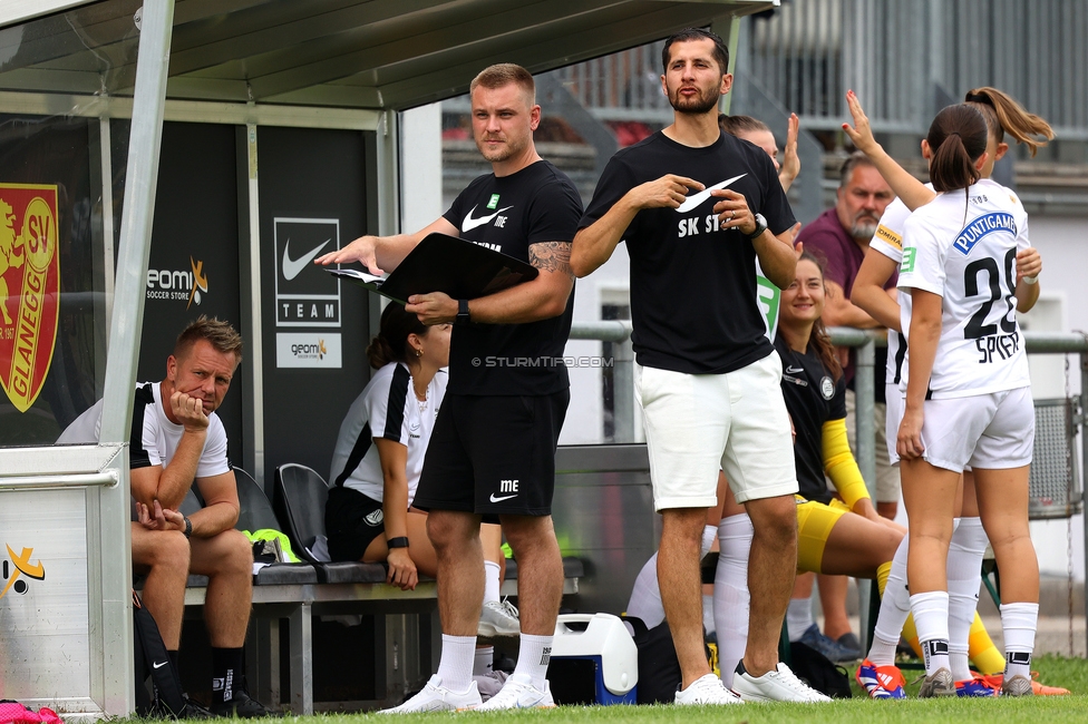 Austria Klagenfurt - Sturm Graz Damen
SPORTLAND Niederoesterreich Frauen Cup, Austria Klagenfurt - SK Sturm Graz, Sport- und Freizeitzentrum Friedlach Glanegg, 08.09.2024. 

Foto zeigt Michael Erlitz (Sportlicher Leiter Sturm Damen) und Sargon Duran (Cheftrainer Sturm Damen)
