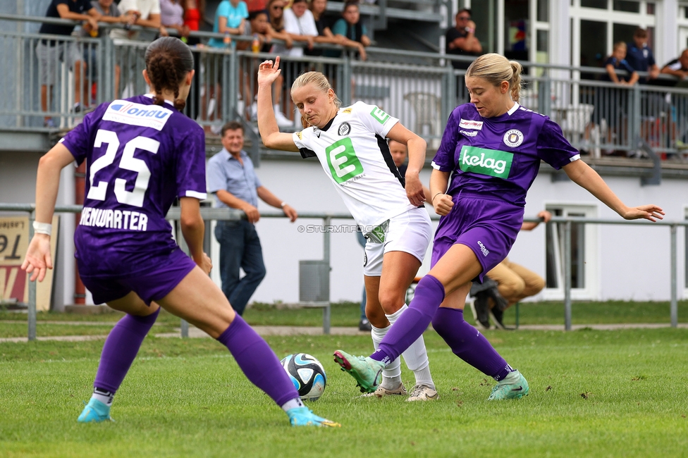 Austria Klagenfurt - Sturm Graz Damen
SPORTLAND Niederoesterreich Frauen Cup, Austria Klagenfurt - SK Sturm Graz, Sport- und Freizeitzentrum Friedlach Glanegg, 08.09.2024. 

Foto zeigt Sandra Jakobsen (Sturm Damen)
