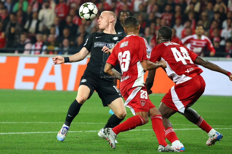 Stade Brestois - Sturm Graz
UEFA Champions League Ligaphase 1. Spieltag, Stade Brestois 29 - SK Sturm Graz, Stade de Roudourou Guingamp, 19.09.2024. 

Foto zeigt Mika Biereth (Sturm)
