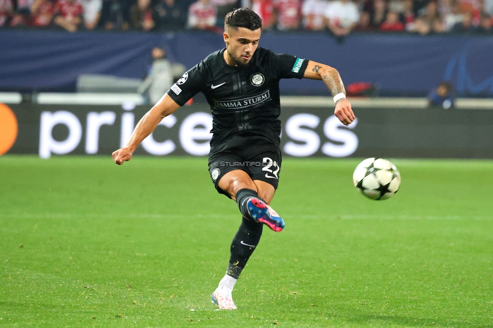 Stade Brestois - Sturm Graz
UEFA Champions League Ligaphase 1. Spieltag, Stade Brestois 29 - SK Sturm Graz, Stade de Roudourou Guingamp, 19.09.2024. 

Foto zeigt Jusuf Gazibegovic (Sturm)
