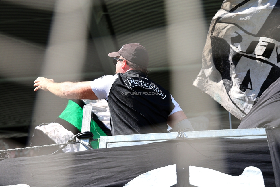 Sturm Graz - Wolfsberg
Oesterreichische Fussball Bundesliga, 7. Runde, SK Sturm Graz - Wolfsberger AC, Stadion Liebenau Graz, 22.09.2024. 

Foto zeigt Fans von Sturm
Schlüsselwörter: vorsaenger jewels