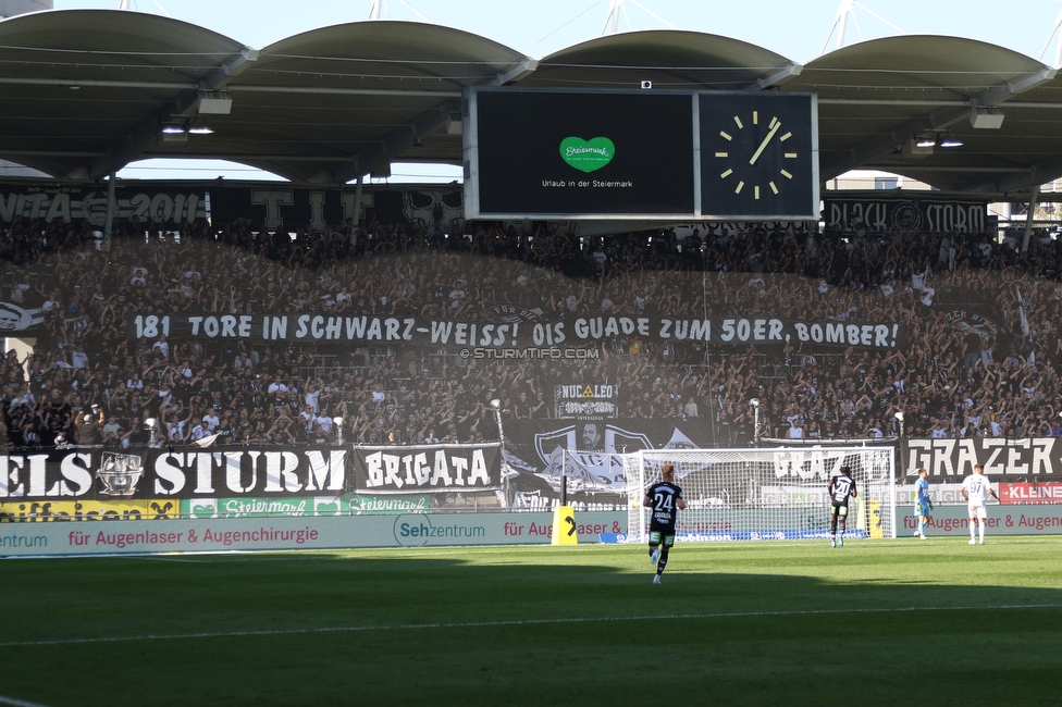 Sturm Graz - Wolfsberg
Oesterreichische Fussball Bundesliga, 7. Runde, SK Sturm Graz - Wolfsberger AC, Stadion Liebenau Graz, 22.09.2024. 

Foto zeigt Fans von Sturm mit einer Choreografie fuer Mario Haas (ehem. Spieler Sturm)
Schlüsselwörter: pyrotechnik