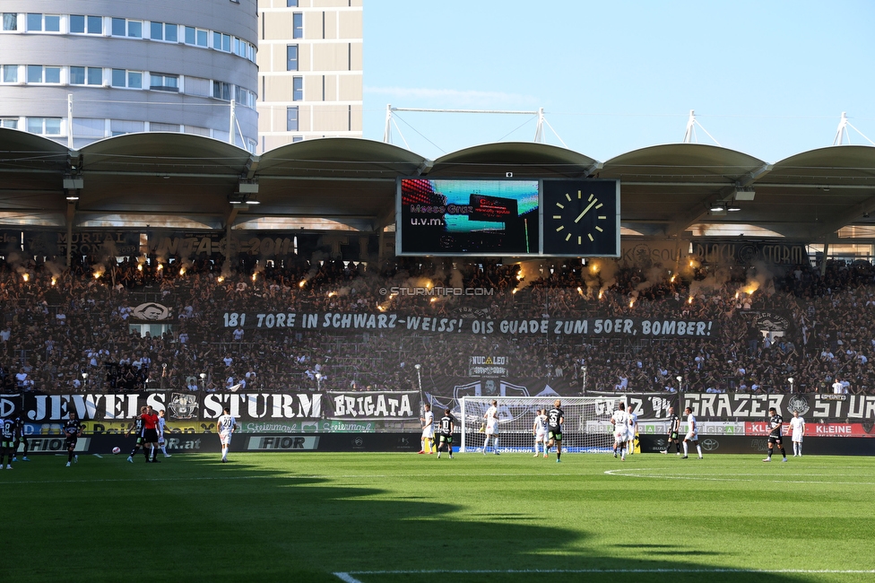 Sturm Graz - Wolfsberg
Oesterreichische Fussball Bundesliga, 7. Runde, SK Sturm Graz - Wolfsberger AC, Stadion Liebenau Graz, 22.09.2024. 

Foto zeigt Fans von Sturm mit einer Choreografie fuer Mario Haas (ehem. Spieler Sturm)
Schlüsselwörter: pyrotechnik