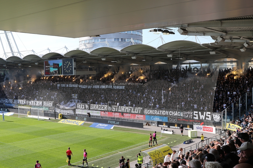 Sturm Graz - WAC
Oesterreichische Fussball Bundesliga, 6. Runde, SK Sturm Graz - Wolfsberger AC, Stadion Liebenau Graz, 22.09.2024. 

Foto zeigt Fans von Sturm mit einer Choreografie fuer Mario Haas (ehem. Spieler Sturm)
Schlüsselwörter: pyrotechnik