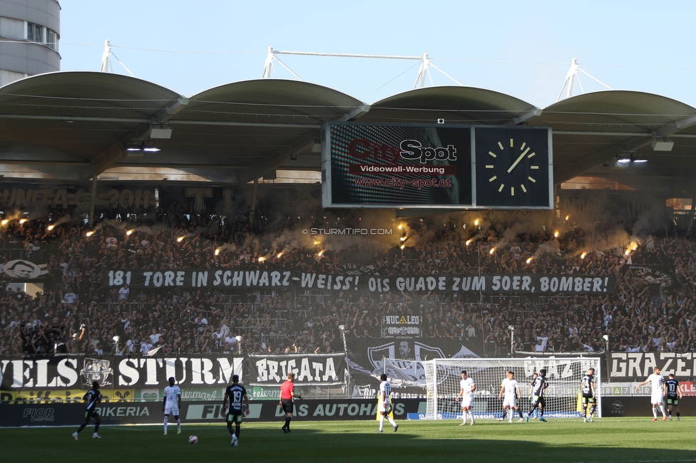 Sturm Graz - WAC
Oesterreichische Fussball Bundesliga, 6. Runde, SK Sturm Graz - Wolfsberger AC, Stadion Liebenau Graz, 22.09.2024. 

Foto zeigt Fans von Sturm mit einer Choreografie fuer Mario Haas (ehem. Spieler Sturm)
Schlüsselwörter: pyrotechnik