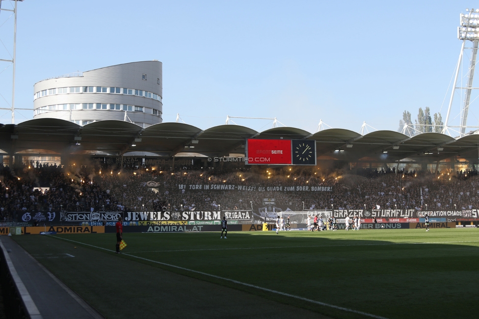 Sturm Graz - WAC
Oesterreichische Fussball Bundesliga, 6. Runde, SK Sturm Graz - Wolfsberger AC, Stadion Liebenau Graz, 22.09.2024. 

Foto zeigt Fans von Sturm mit einer Choreografie fuer Mario Haas (ehem. Spieler Sturm)
Schlüsselwörter: pyrotechnik