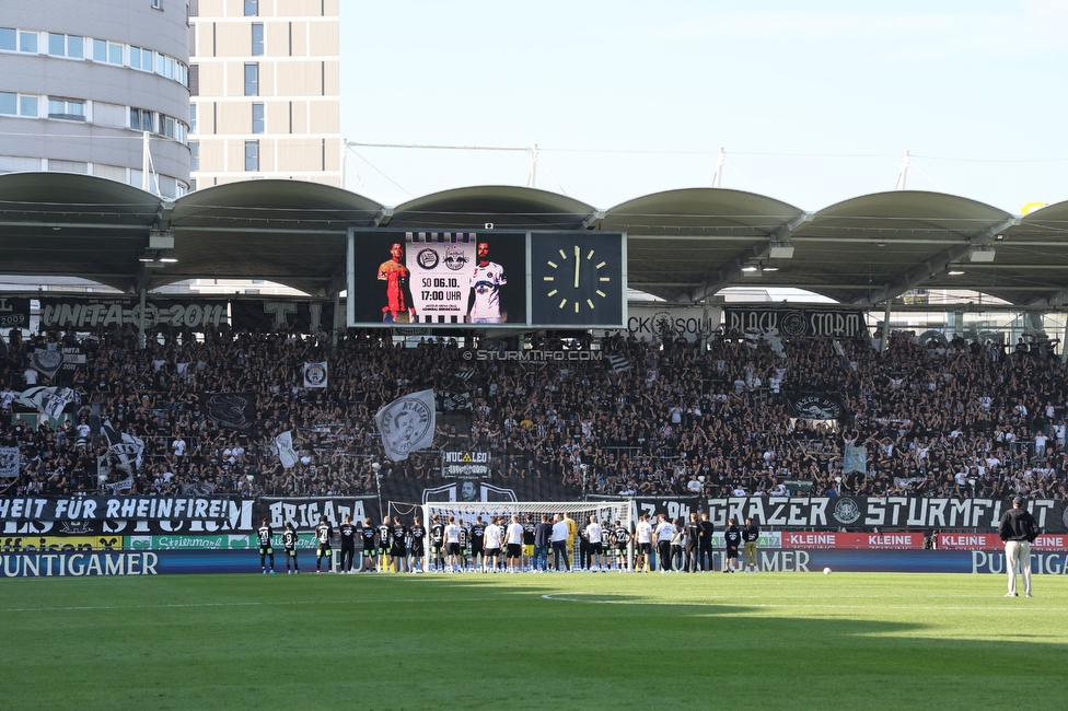 Sturm Graz - Wolfsberg
Oesterreichische Fussball Bundesliga, 7. Runde, SK Sturm Graz - Wolfsberger AC, Stadion Liebenau Graz, 22.09.2024. 

Foto zeigt Fans von Sturm und die Mannschaft von Sturm
