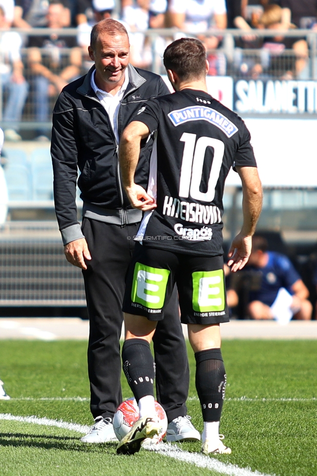 Sturm Graz - WAC
Oesterreichische Fussball Bundesliga, 6. Runde, SK Sturm Graz - Wolfsberger AC, Stadion Liebenau Graz, 22.09.2024. 

Foto zeigt Otar Kiteishvili (Sturm) und Mario Haas (ehem. Spieler Sturm)
