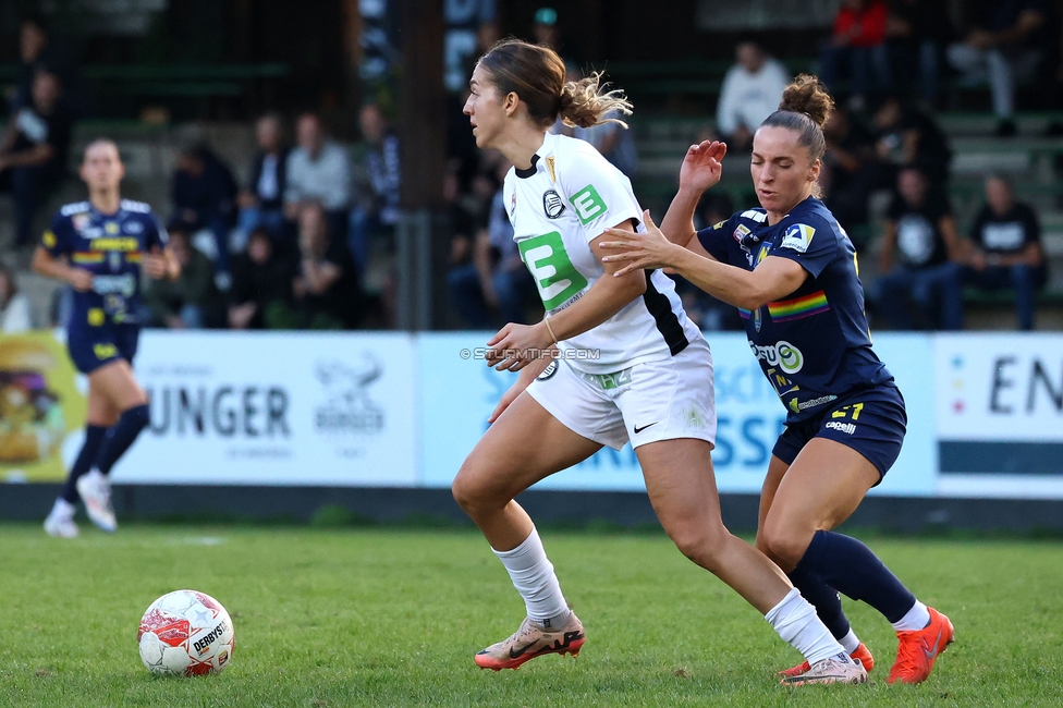 Sturm Damen - St. Poelten
OEFB Frauen Bundesliga, 4. Runde, SK Sturm Graz Damen - SKN St. Poelten, Gruabn Graz, 22.09.2024. 

Foto zeigt Modesta Uka (Sturm Damen)
