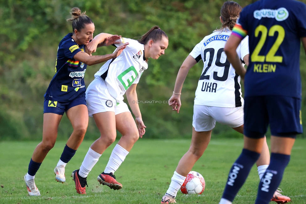 Sturm Damen - St. Poelten
OEFB Frauen Bundesliga, 4. Runde, SK Sturm Graz Damen - SKN St. Poelten, Gruabn Graz, 22.09.2024. 

Foto zeigt Julia Keutz (Sturm Damen)
