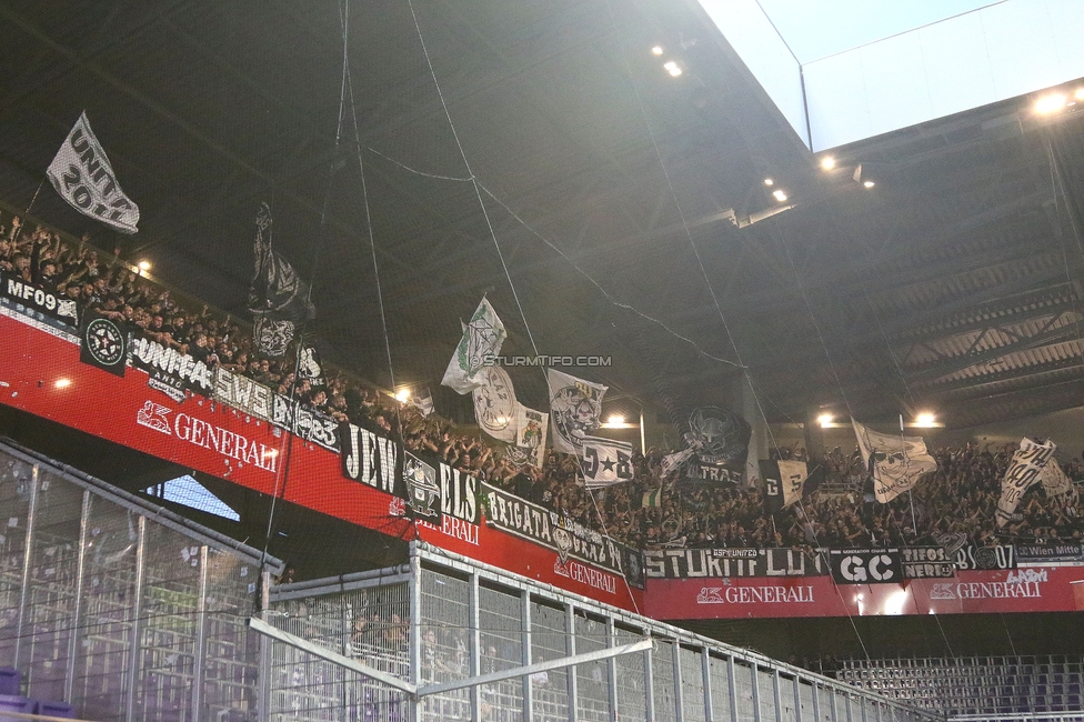 Austria Wien - Sturm Graz
Oesterreichische Fussball Bundesliga, 7. Runde, FK Austria Wien - SK Sturm Graz, Generali Arena Wien, 25.09.2024. 

Foto zeigt Fans von Sturm
