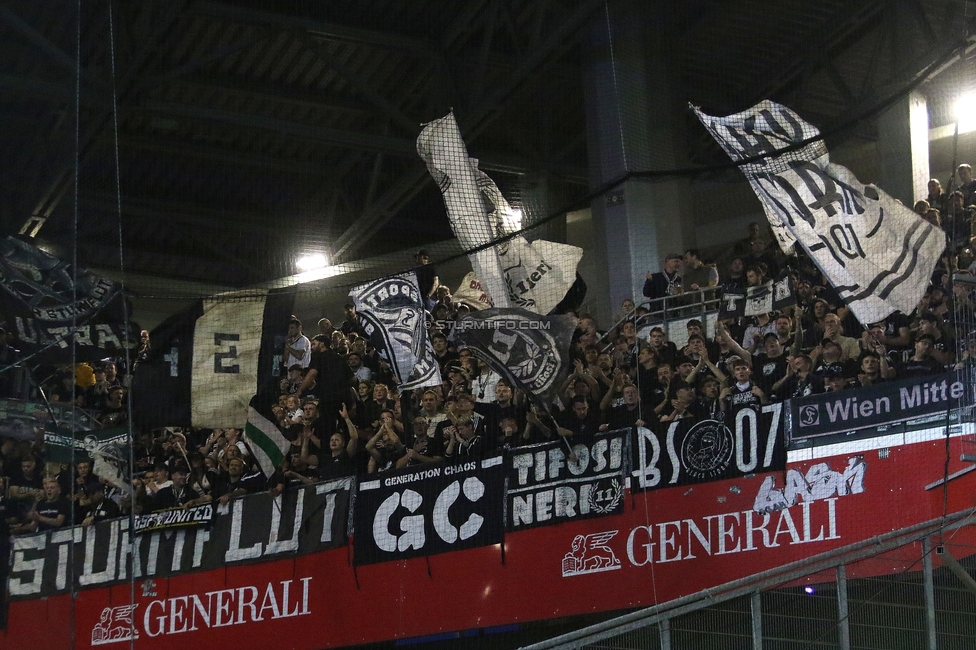 Austria Wien - Sturm Graz
Oesterreichische Fussball Bundesliga, 7. Runde, FK Austria Wien - SK Sturm Graz, Generali Arena Wien, 25.09.2024. 

Foto zeigt Fans von Sturm
