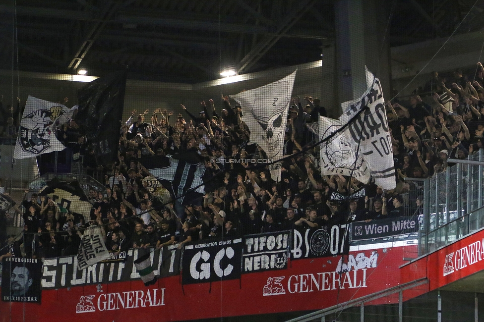 Austria Wien - Sturm Graz
Oesterreichische Fussball Bundesliga, 7. Runde, FK Austria Wien - SK Sturm Graz, Generali Arena Wien, 25.09.2024. 

Foto zeigt Fans von Sturm
