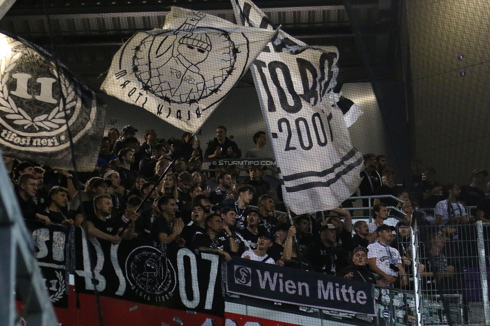 Austria Wien - Sturm Graz
Oesterreichische Fussball Bundesliga, 7. Runde, FK Austria Wien - SK Sturm Graz, Generali Arena Wien, 25.09.2024. 

Foto zeigt Fans von Sturm
