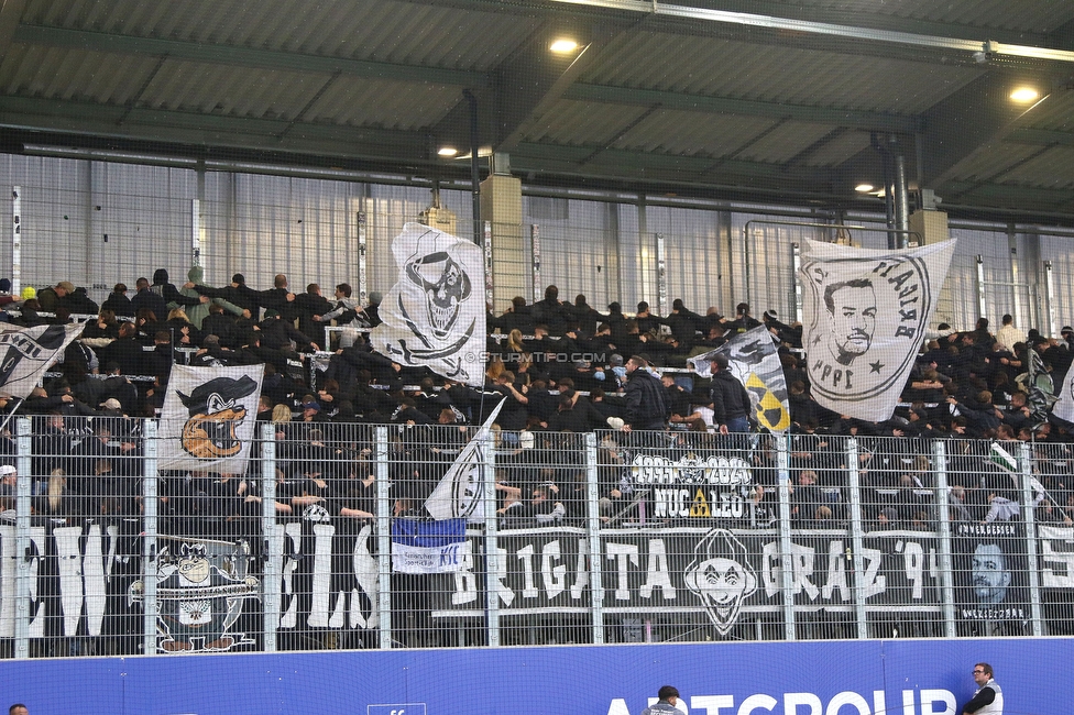 Blau-Weiss Linz - Sturm Graz
Oesterreichische Fussball Bundesliga, 8. Runde, FC Blau-Weiss Linz - SK Sturm Graz, Donauparkstadion Linz, 28.09.2024. 

Foto zeigt Fans von Sturm
Schlüsselwörter: brigata vorsaenger jewels