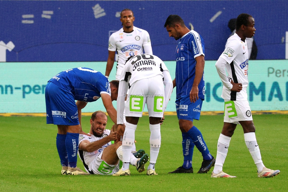 Blau-Weiss Linz - Sturm Graz
Oesterreichische Fussball Bundesliga, 8. Runde, FC Blau-Weiss Linz - SK Sturm Graz, Donauparkstadion Linz, 28.09.2024. 

Foto zeigt Jon Gorenc-Stankovic (Sturm), Amady Camara (Sturm) und Malick Junior Yalcouye (Sturm)
