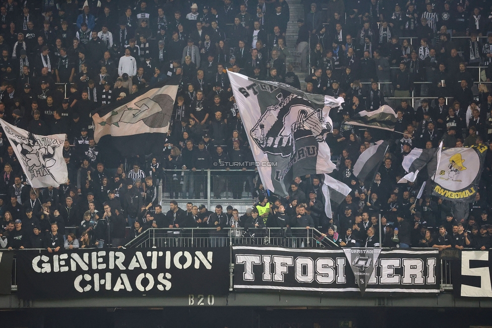 Sturm Graz - Club Brugge
UEFA Champions League Ligaphase 2. Spieltag, SK Sturm Graz - Club Brugge, Woerthersee Stadion Klagenfurt, 02.10.2024. 

Foto zeigt Fans von Sturm
