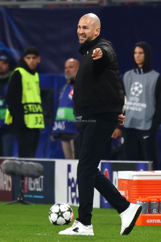 Sturm Graz - Club Brugge
UEFA Champions League Ligaphase 2. Spieltag, SK Sturm Graz - Club Brugge, Woerthersee Stadion Klagenfurt, 02.10.2024. 

Foto zeigt Christian Ilzer (Cheftrainer Sturm)
